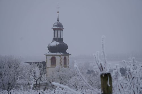 Jugenheimer Martinskirche im Schnee